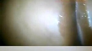 Pau preto grande é adorado por peitos brancos em vídeo interracial